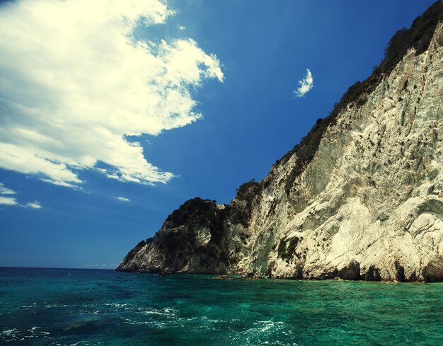 Фото Голубые пещеры на острове закинф - греция