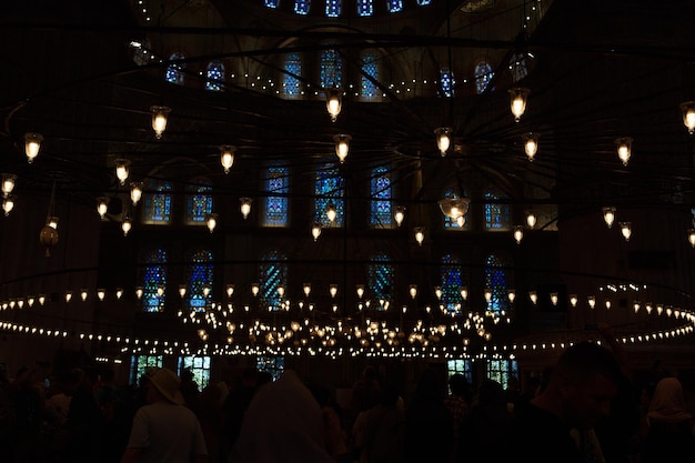 Foto la moschea blu di istanbul dall'interno