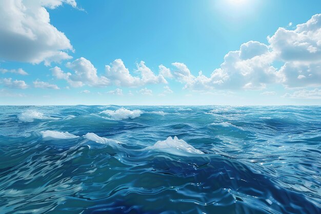 Голубое море и чистое голубое небо с волнами