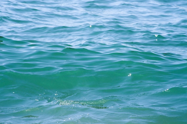 青い海の水の背景テクスチャ