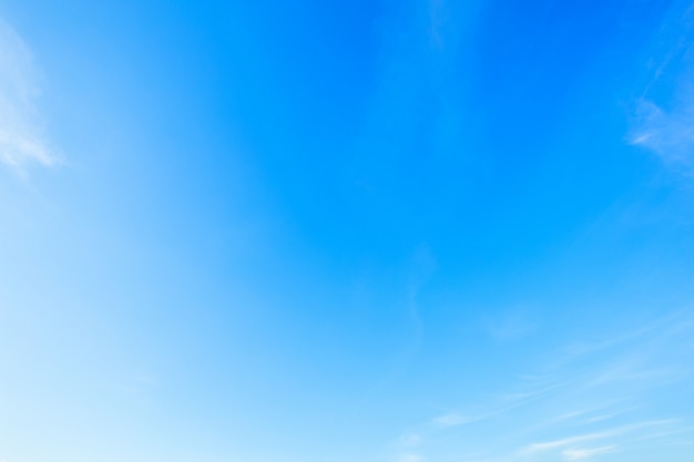 Photo blue sky background texture with white cloud