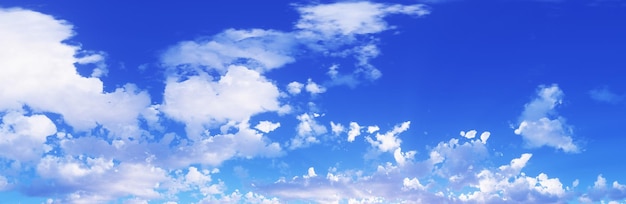 Photo blue sky and white clouds