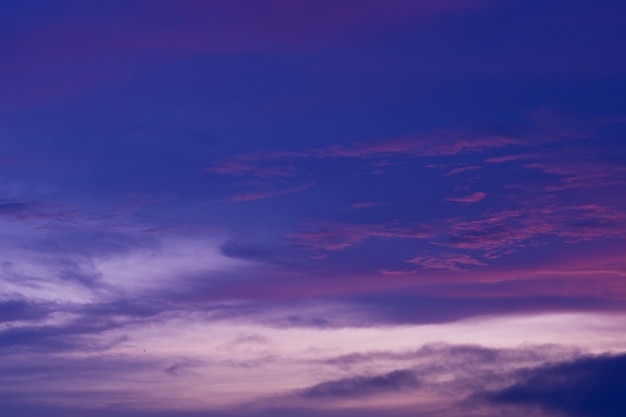 雲の背景、夏の時間、美しい空と青い空