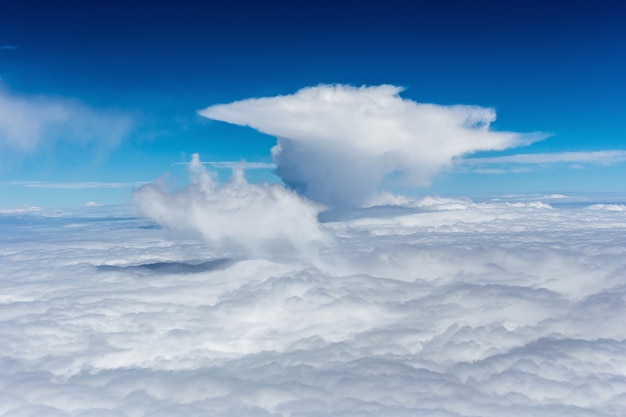 Photo blue sky with clouds