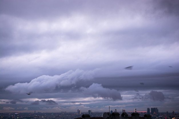 雲のある青い空