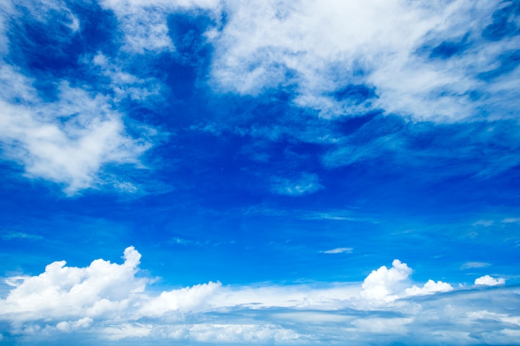 Photo 小さな雲と青い空