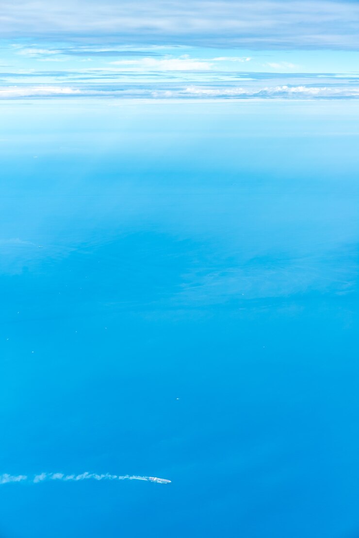 白い雲と青い空
