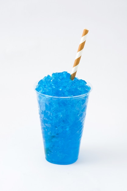 Photo blue summer slushie isolated on white background