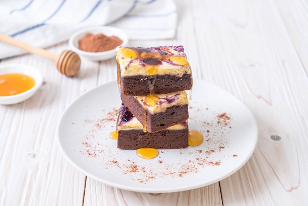 blueberry cheese brownies