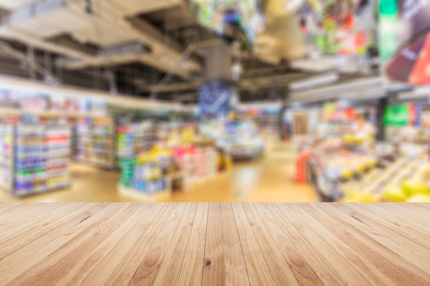 Blurred supermarket interior