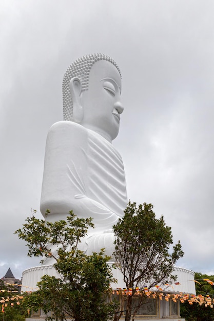 Boeddhabeeld bij de Linh Ung-pagode in Ba Na Hills