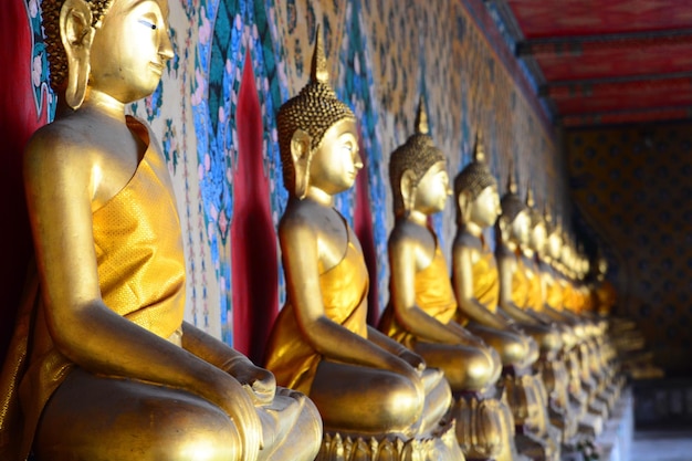 Boeddhabeeld in de tempel