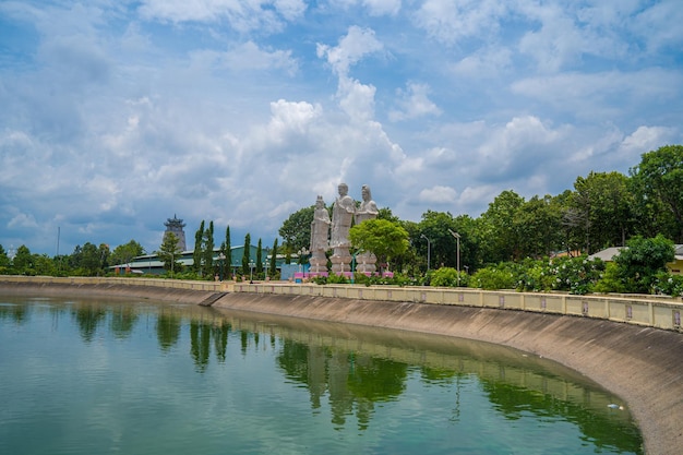 Boeddhistische tempel in Vietnam Dai Tong Lam Prachtige architectuur pastorie tempel Dai Tong Lam