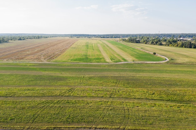 boerderij veld landbouw weergave van bovenaf drone schieten