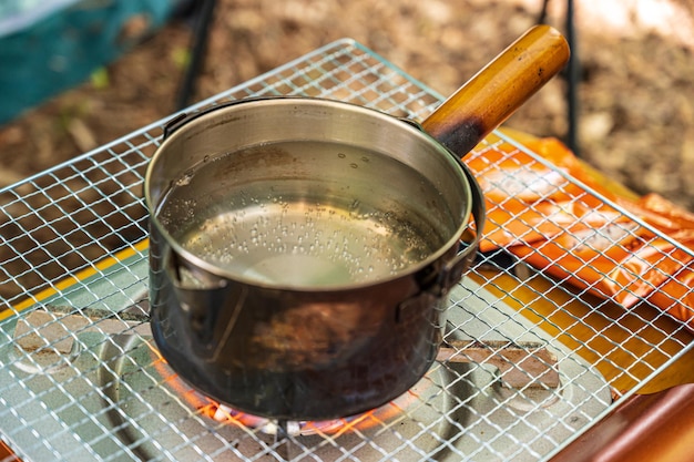 キャンプで茹でる