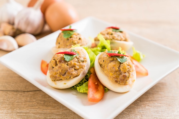 boiled egg with minced pork