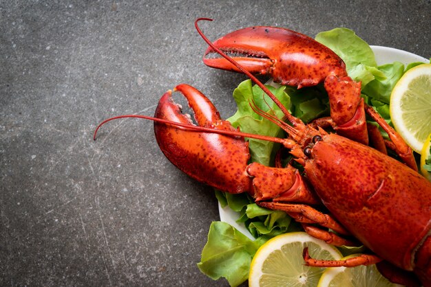 boiled lobster with vegetable and lemon