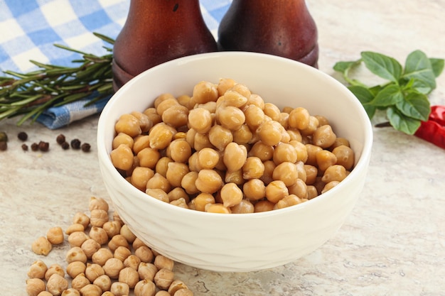 Boiled natural organic chickpea in the bowl