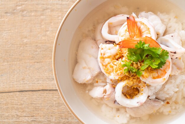 魚介の炊き込みご飯スープ