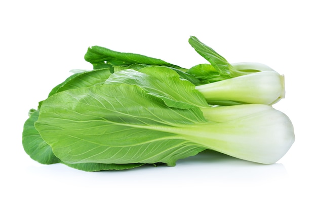 Bok choy (chinese kool) geïsoleerd op wit