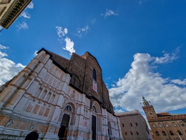 Bologna piazza maggiore kerk san petronio