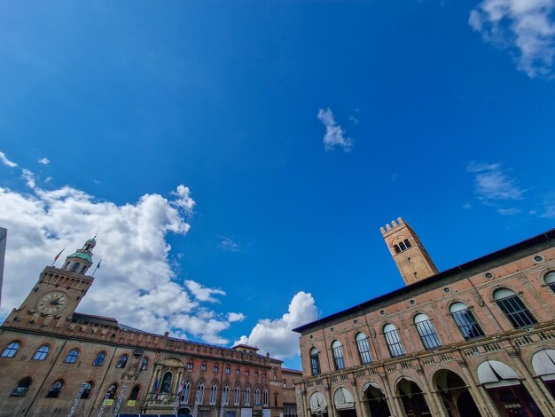 Bologna piazza maggiore square view