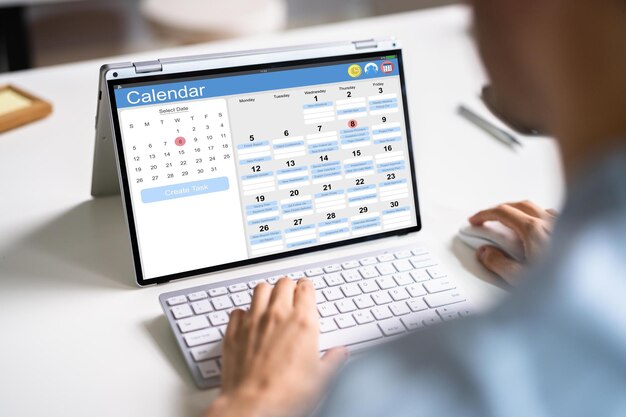 Foto prenotazione appuntamento calendario riunioni