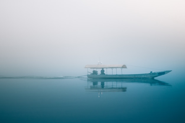 Boot in de mist