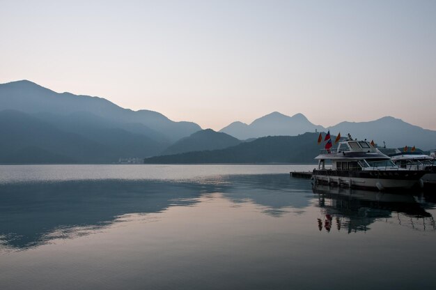 Boot in Sun Moon Lake Taiwan