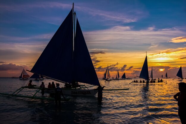 ボラカイフィリピン2015年9月16日ボラカイビーチに沈む夕日フィリピン