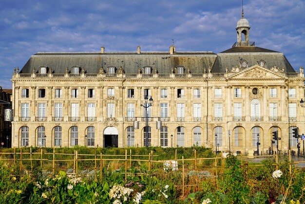 시내 중심가에 전형적인 아름다운 프랑스 도시의 보르도 오스만(Bordeaux Haussmann) 건물