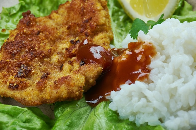 Boricua Style Bistec Empanizado - Gepaneerde Biefstuk, Kubus Steak