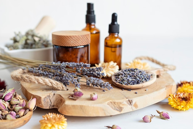 Photo botanical blends herbs essencial oils for naturopathy