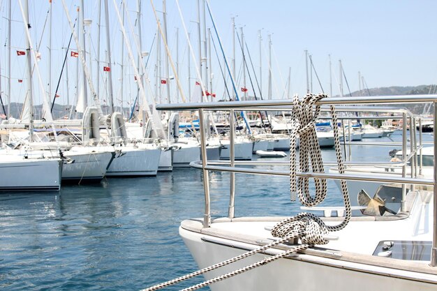 Boten in de haven