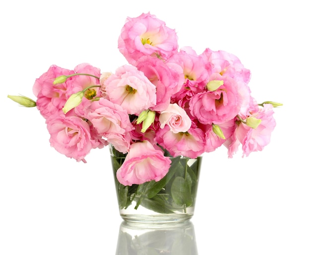 白で隔離の花瓶にトルコギキョウの花の花束