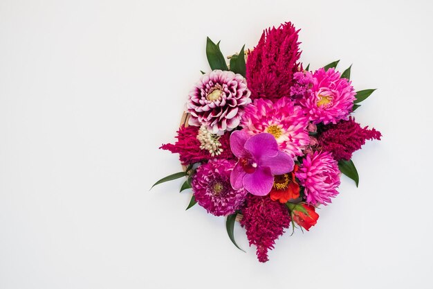 Photo bouquet of fresh flower on a white background