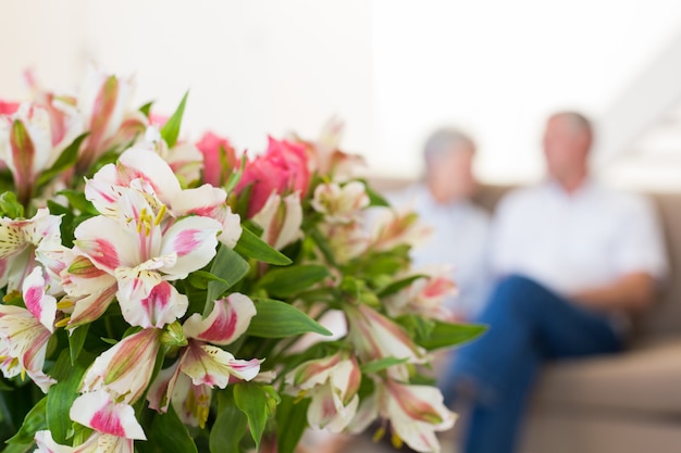 Bouquet of pink roses and lilies