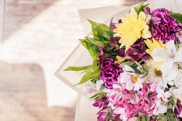 A bouquet of redtinged flowers