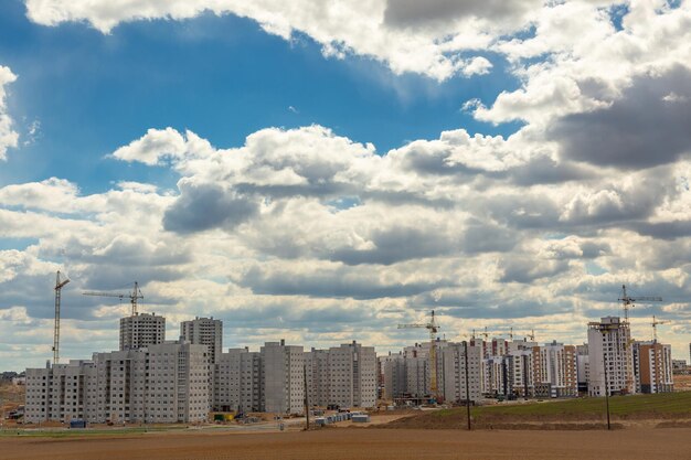 Bouw van nieuwe residentiële hoogbouw