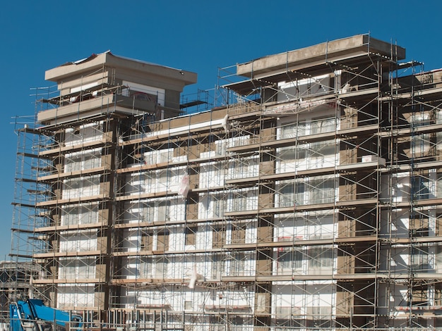 Bouwplaats van het nieuwe hotelgebouw.