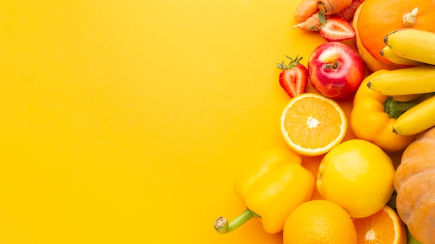 Foto bovenaanzicht heerlijke groenten en fruit