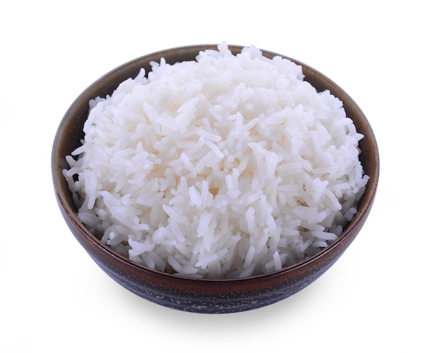 Bovenaanzicht rijst in kom geïsoleerd op wit