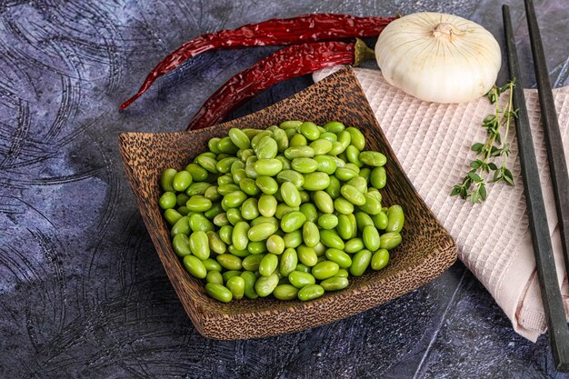 Photo bowl of delicious edamame beans