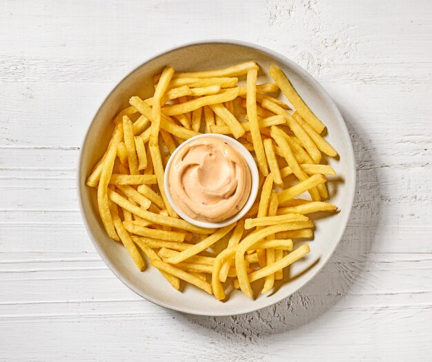 Photo bowl of fried potatoes