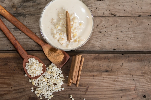 Photo bowl of mazamorra with cinnamon.