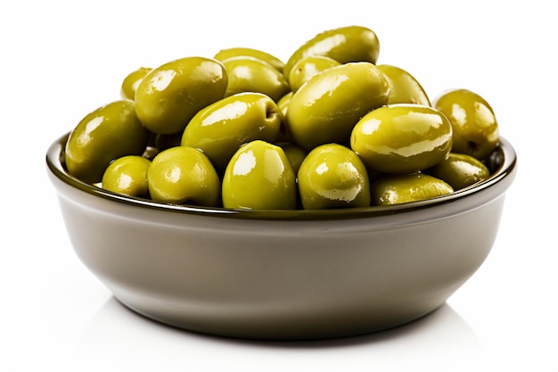 Photo a bowl of olives on a white surface