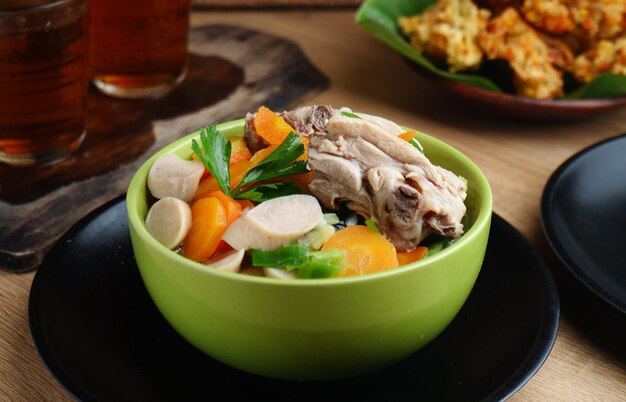 Photo a bowl of sup ayam