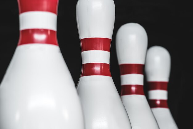 Bowling pinnen op een rij