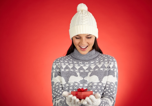 Photo box pretty smiling merry white