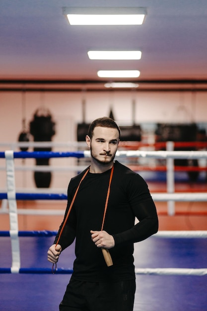 Photo boxers train in the ring and in the gym